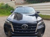 Toyota Hilux SW4