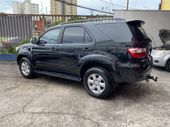 Toyota Hilux SW4