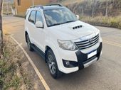 Toyota Hilux SW4