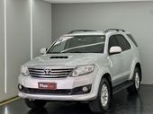Toyota Hilux SW4