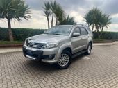 Toyota Hilux SW4