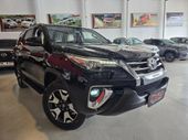 Toyota Hilux SW4