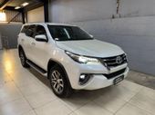 Toyota Hilux SW4
