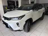 Toyota Hilux SW4
