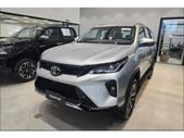 Toyota Hilux SW4