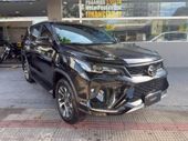 Toyota Hilux SW4