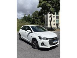 Chevrolet Onix Hatch
