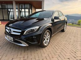 Mercedes Benz GLA 200