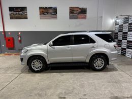 Toyota Hilux SW4