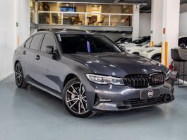 BMW 320i