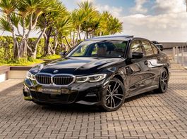 BMW 330i
