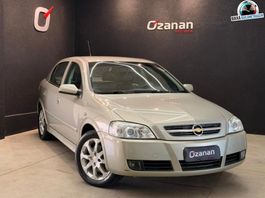 Chevrolet Astra Hatch