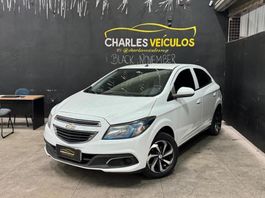 Chevrolet Onix Hatch