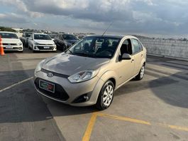Ford Fiesta Sedan