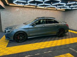 Mercedes Benz CLA 200