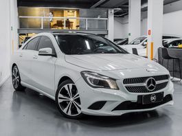 Mercedes Benz CLA 200