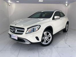 Mercedes Benz GLA 200