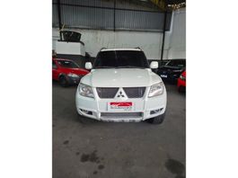 Mitsubishi Pajero TR4