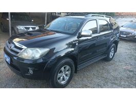 Toyota Hilux SW4