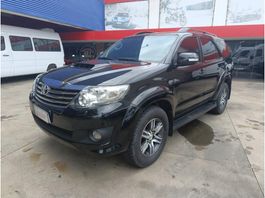 Toyota Hilux SW4