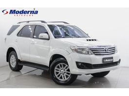 Toyota Hilux SW4