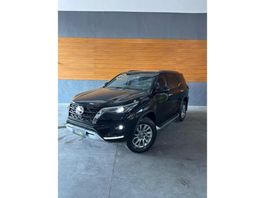 Toyota Hilux SW4