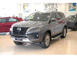 Toyota Hilux SW4