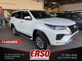 Toyota Hilux SW4