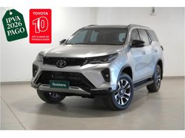 Toyota Hilux SW4