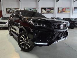 Toyota Hilux SW4