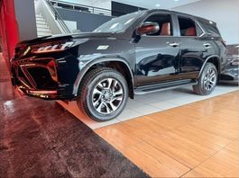 Toyota Hilux SW4