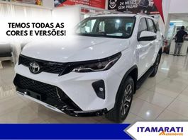 Toyota Hilux SW4