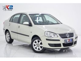 Volkswagen Polo Sedan
