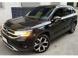 Volkswagen Taos