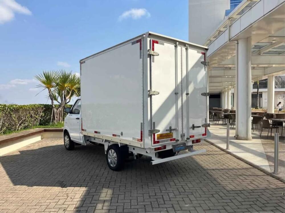 Effa Pick-Up