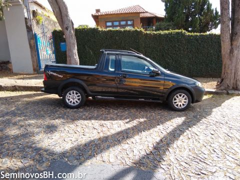 Fiat Strada Cab. Est. Fiat Strada Cab. Est.