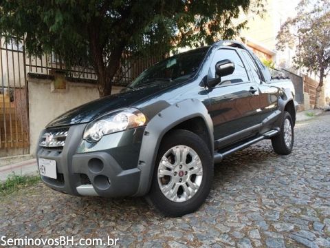 Fiat Strada Cab. Est. Fiat Strada Cab. Est.
