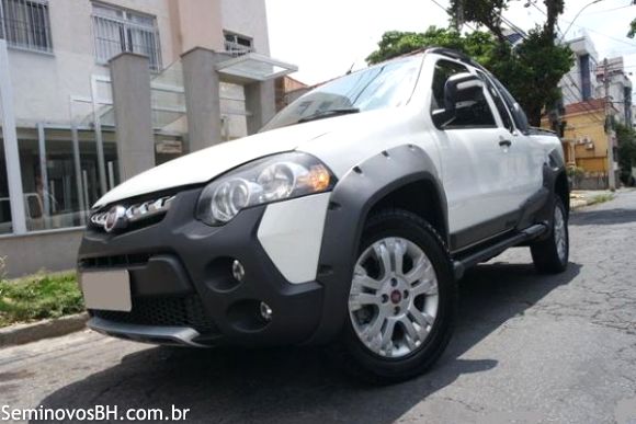 Fiat Strada Cab. Est. Fiat Strada Cab. Est.