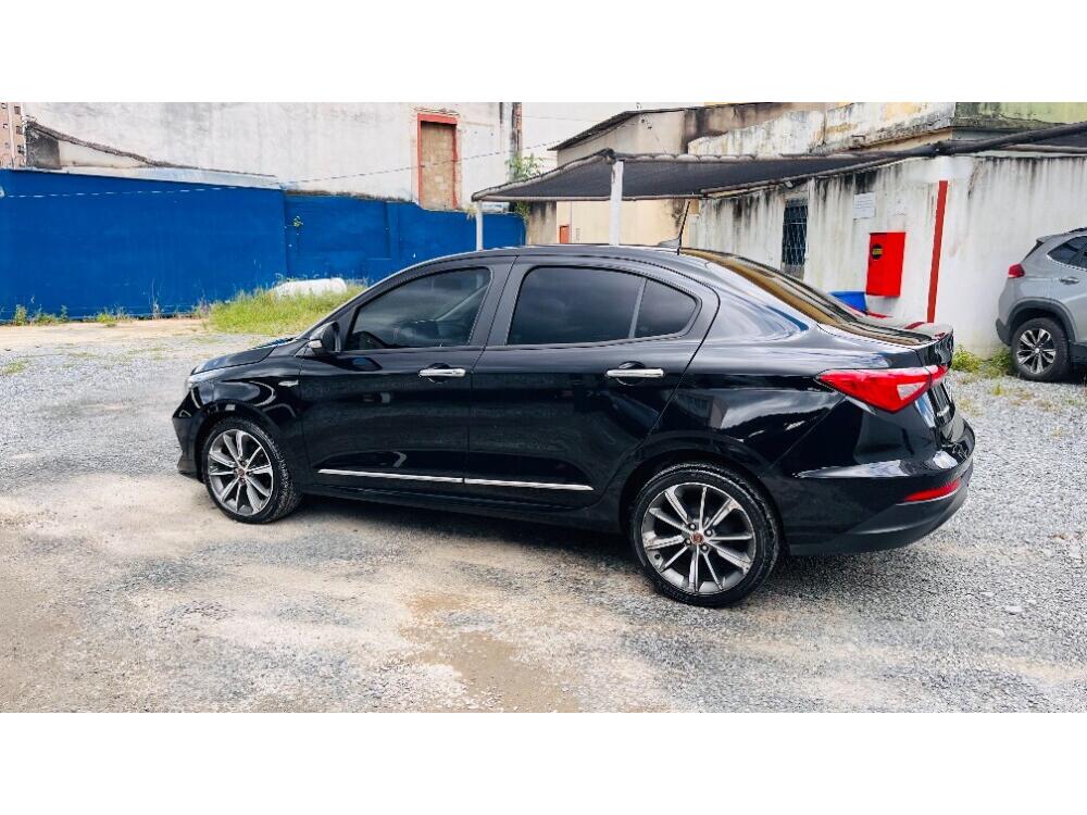 Fiat Cronos