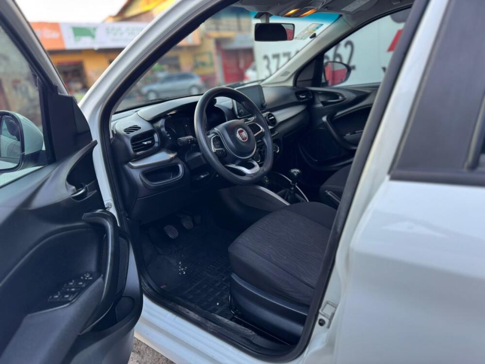 Fiat Cronos