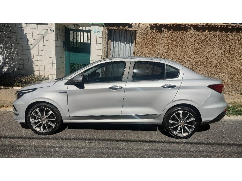 Fiat Cronos