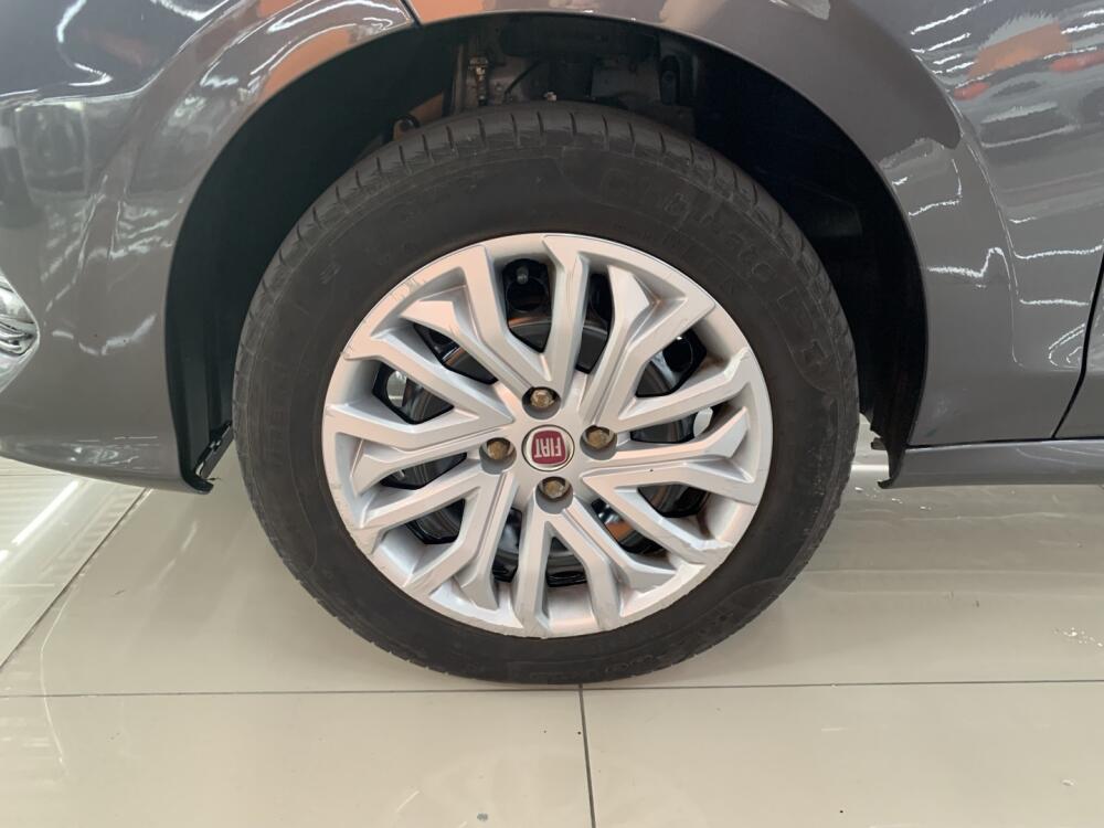 Fiat Cronos
