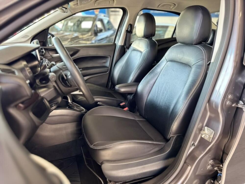 Fiat Cronos