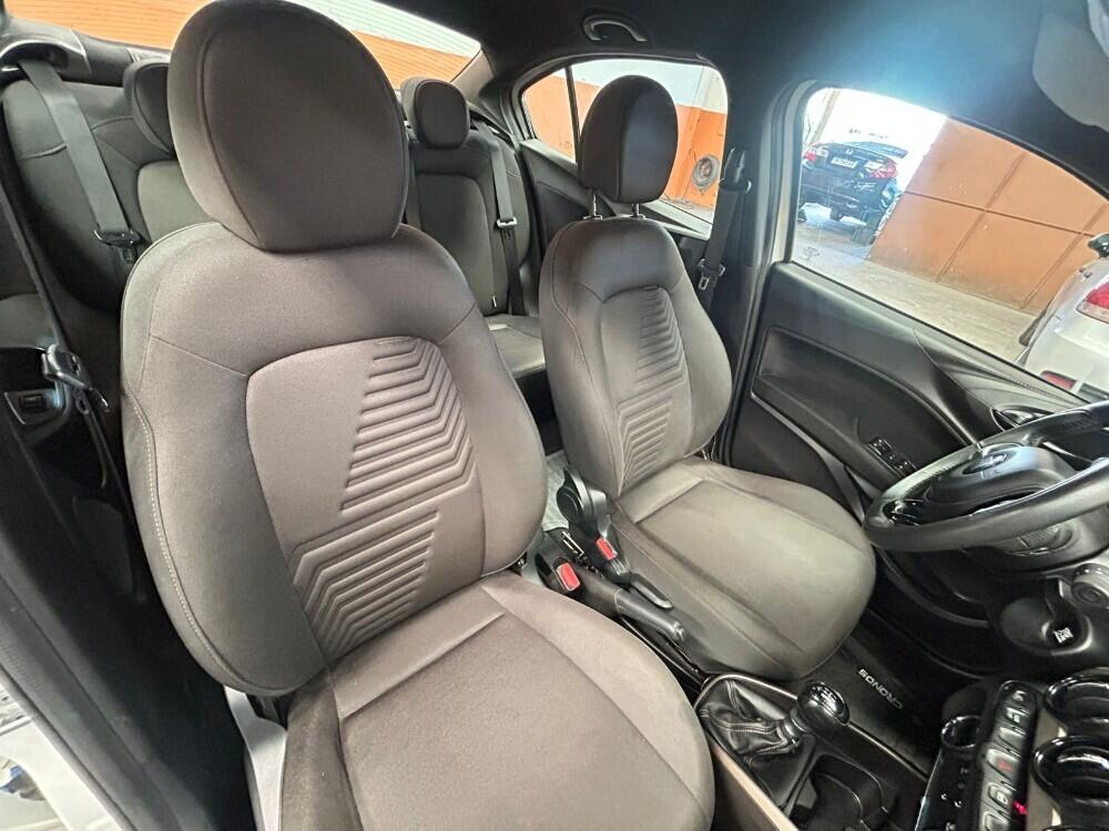 Fiat Cronos