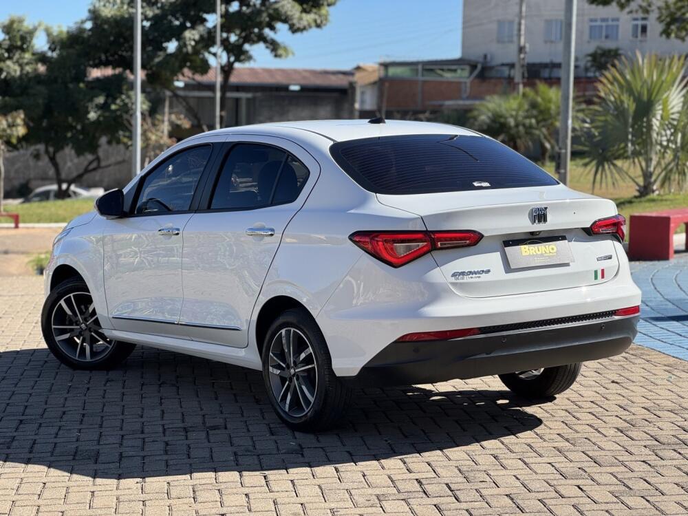 Fiat Cronos