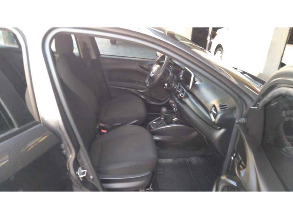 Fiat Cronos