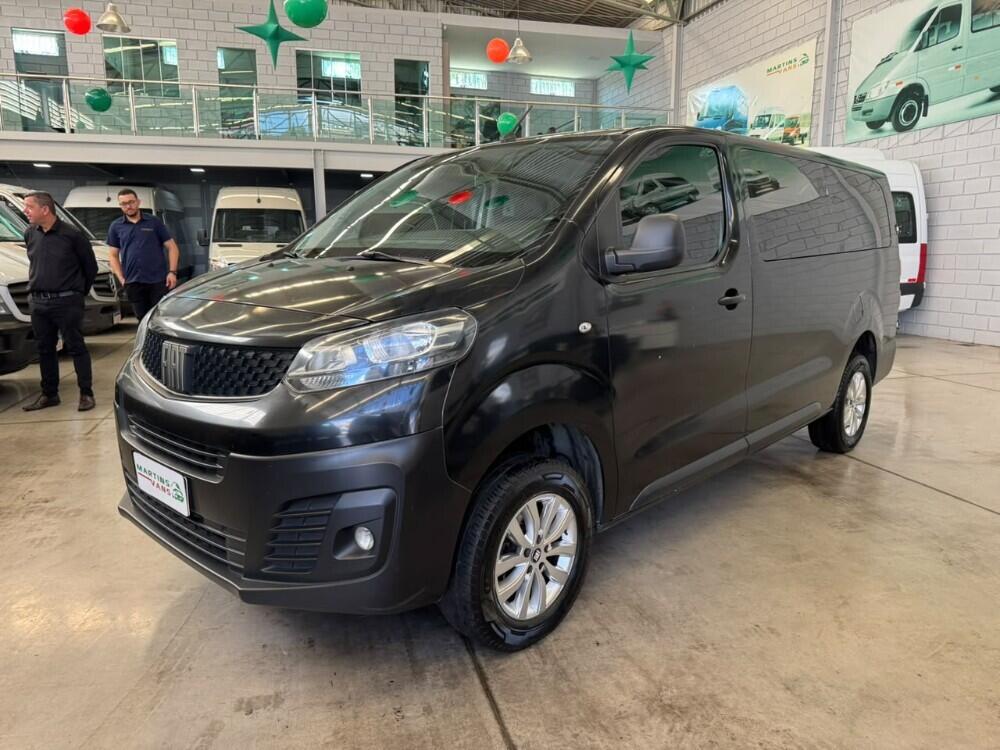 Fiat Scudo 1.5 Scudo 2024 8 Lugares dirige om CNH B 2024