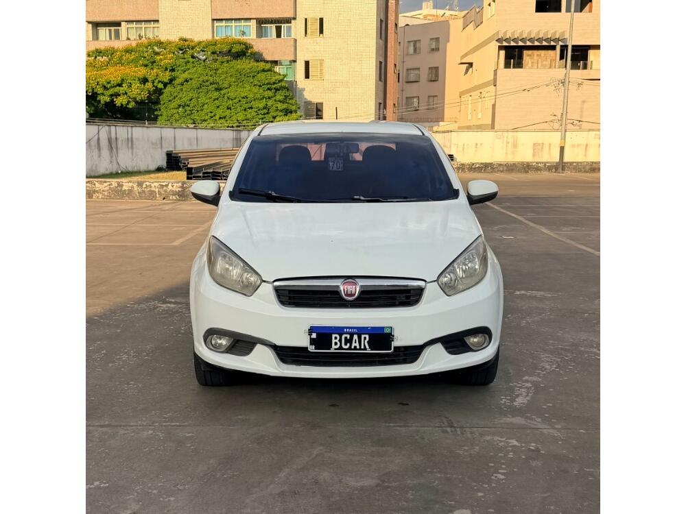 Fiat Siena ESSENCE 1.6 16V FLEX 2014