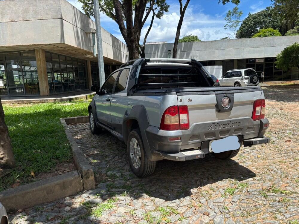 Fiat Strada Cab Dupla