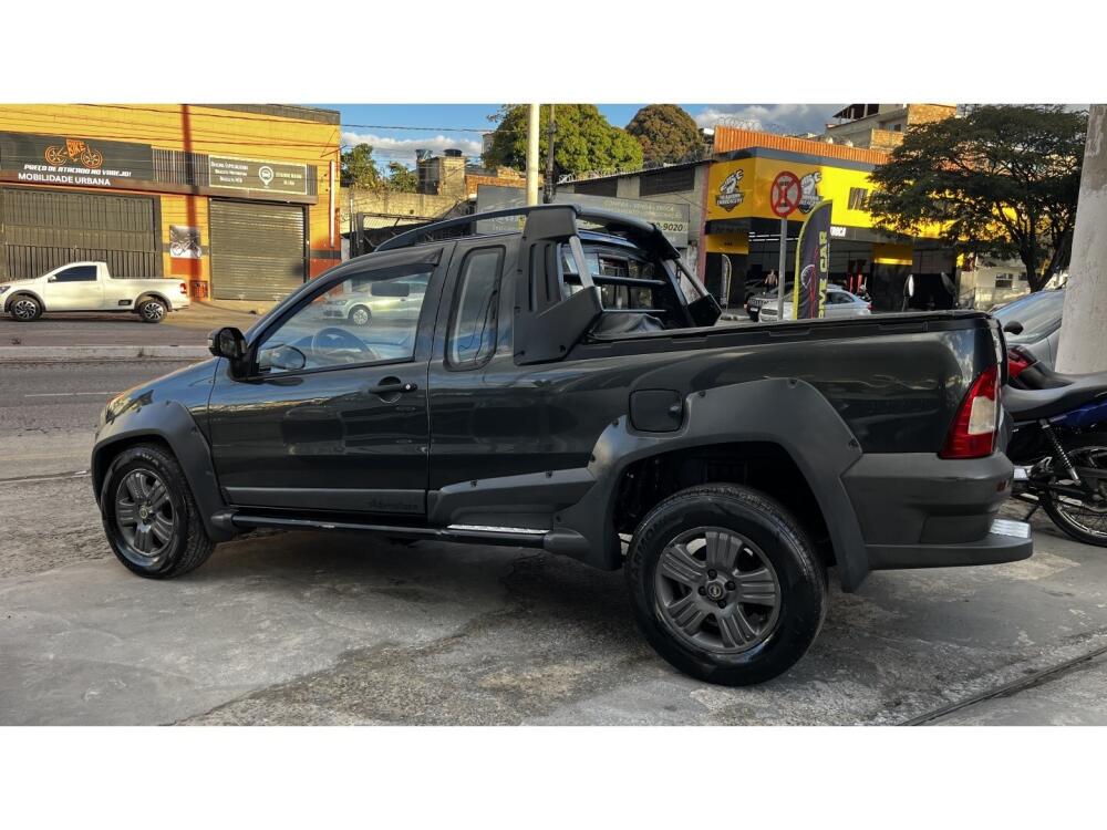 Fiat Strada Cab Dupla